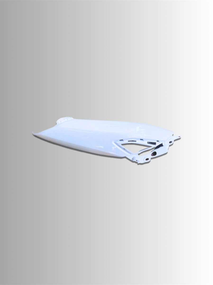 NMAX SAĞ KUYRUK GRANAJ BEYAZ 2021-2025 resmi